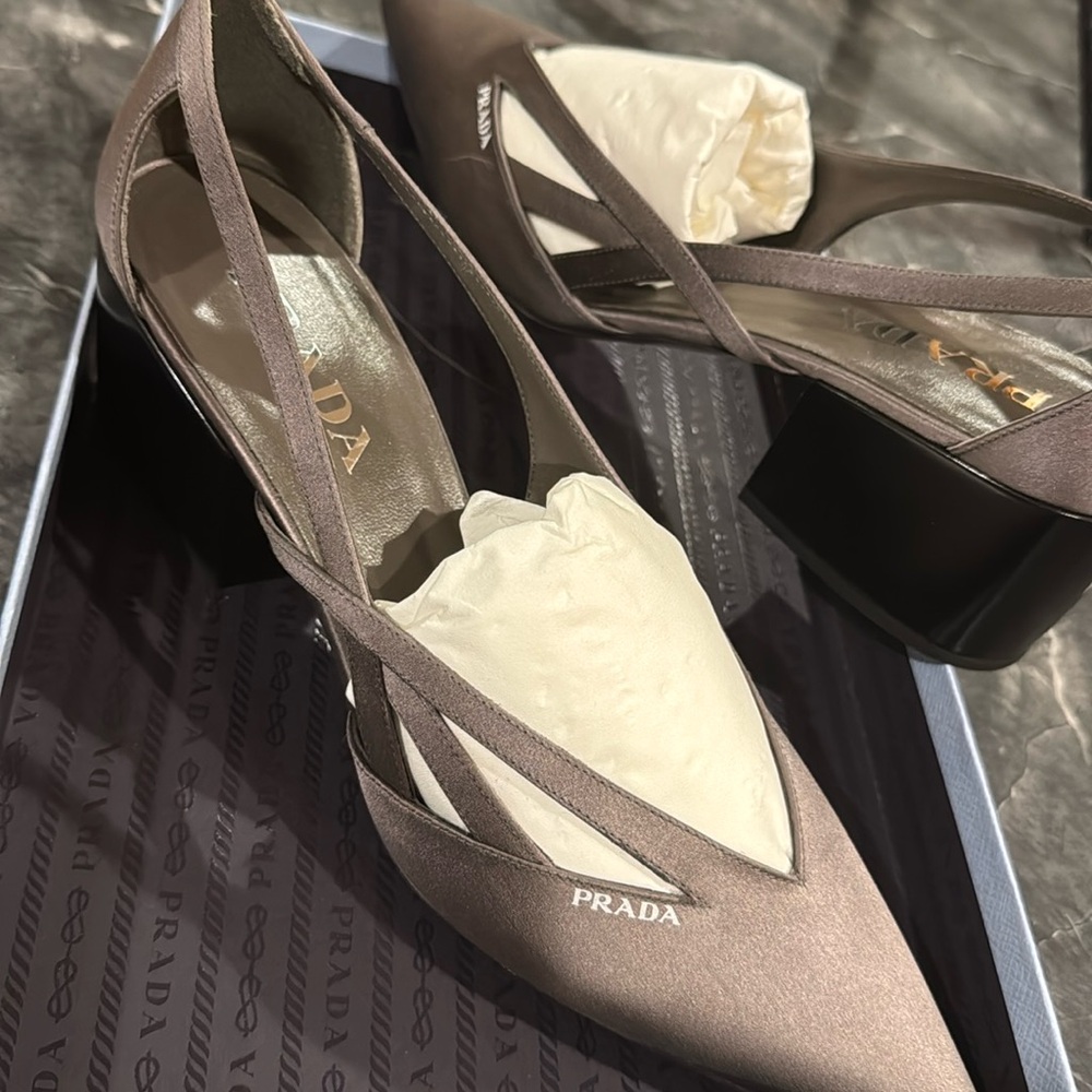 Prada shoes, color gray. Size 9B -39. Brand new.